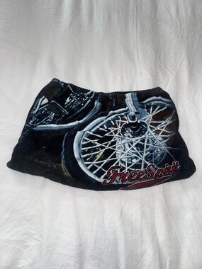 LF Free Spirit Graphic Crop Top in Black, White & Red